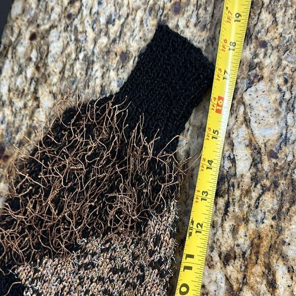 NWT Boutique Eyelash Metallic Threads Pullover Sweater Size M - Picture 7 of 8